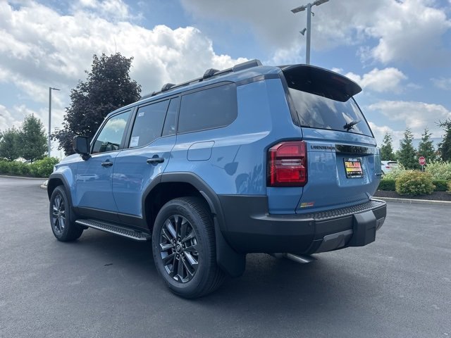 New 2025 Toyota Land Cruiser image 5