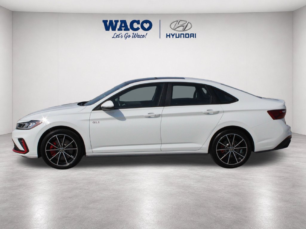 Used 2025 Volkswagen Jetta GLI Autobahn FWD image 5