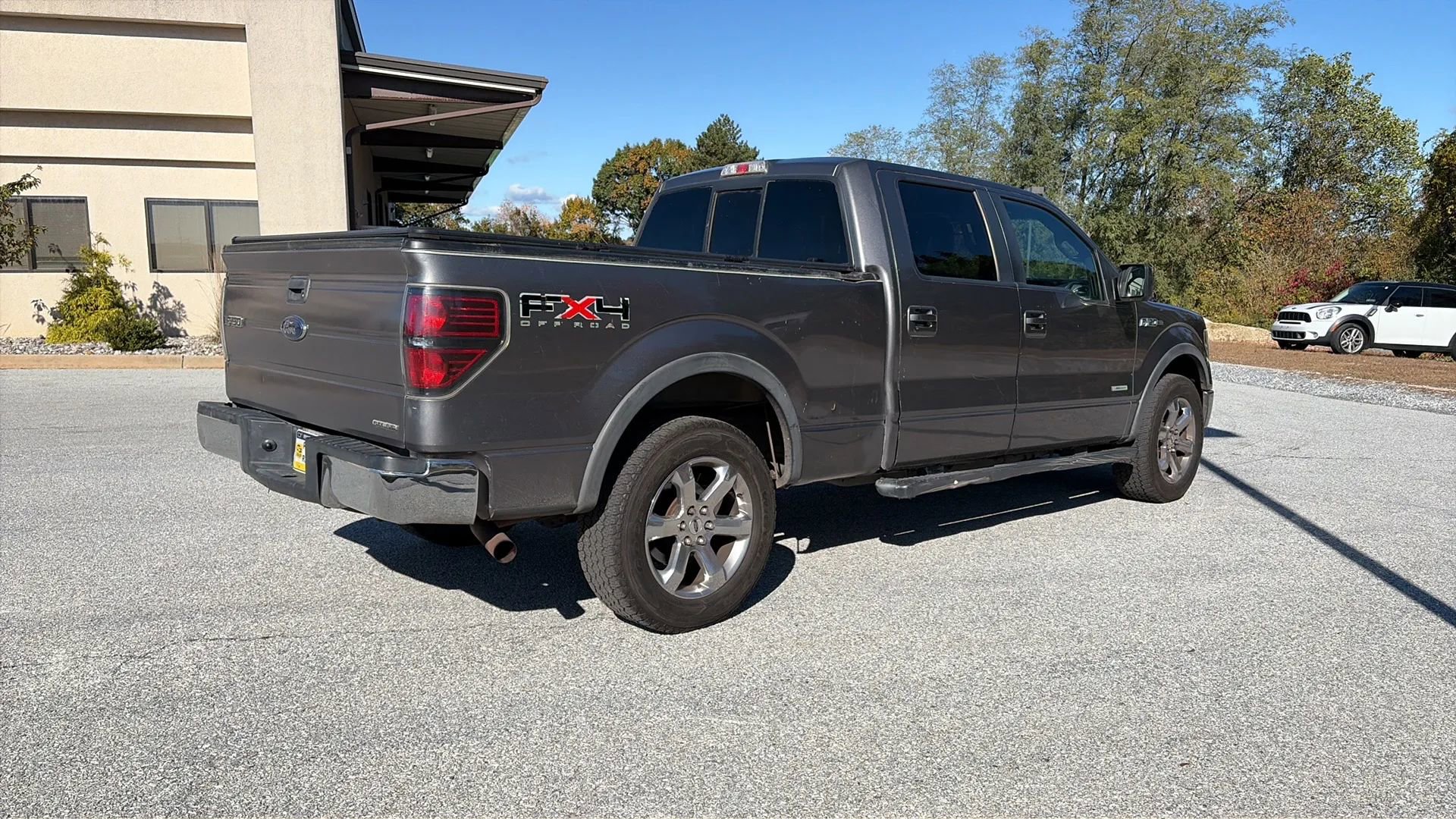 Used 2011 Ford F150 FX4 w/ FX Luxury Pkg image 9