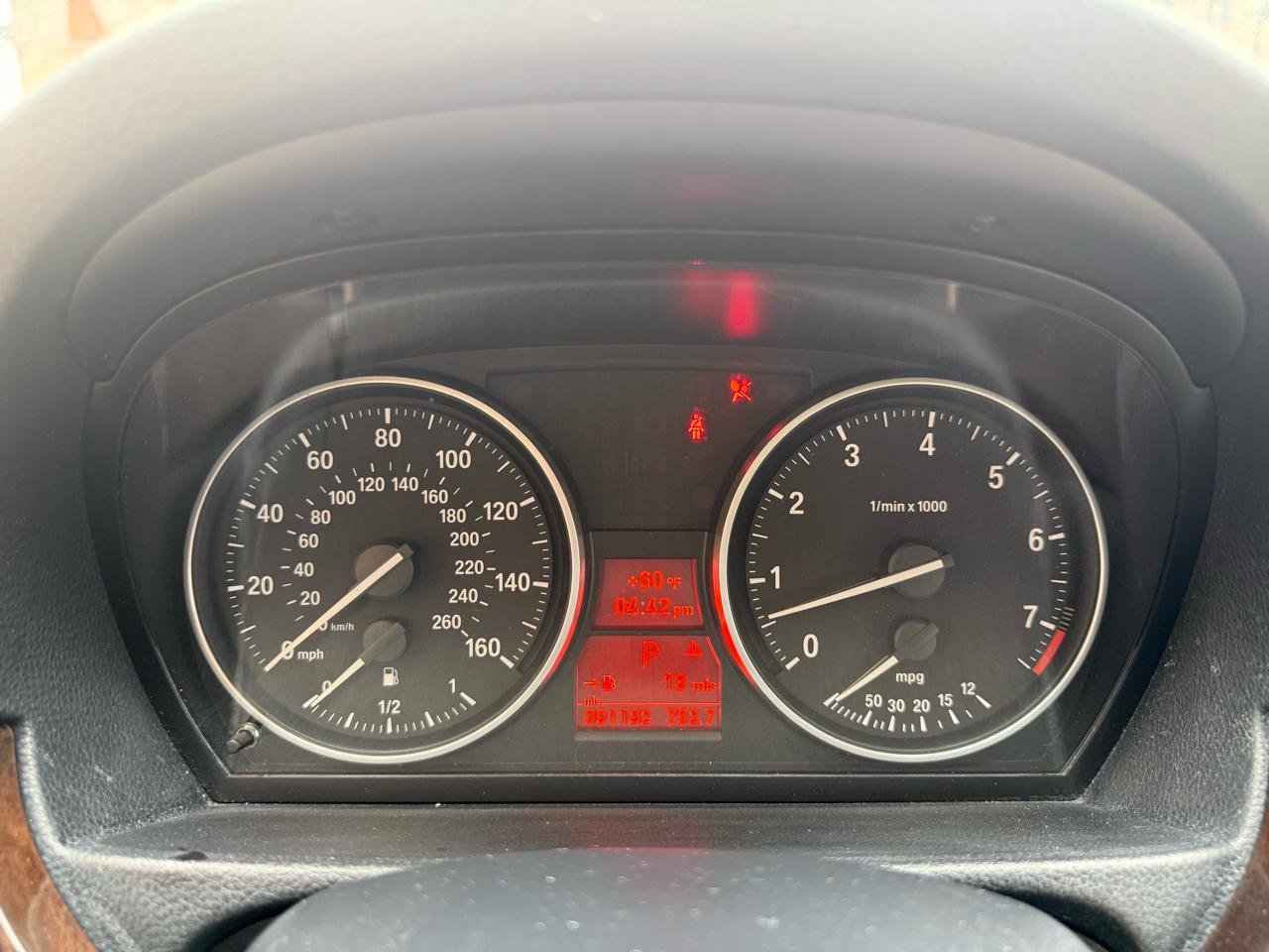 Used 2011 BMW 328i xDrive 4dr Sdn 328i xDrive AWD SULEV image 12