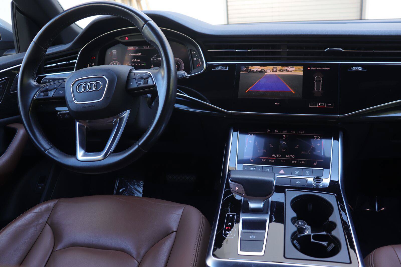 Used 2019 Audi Q8 Premium w/ Convenience Package AWD/4WD image 26