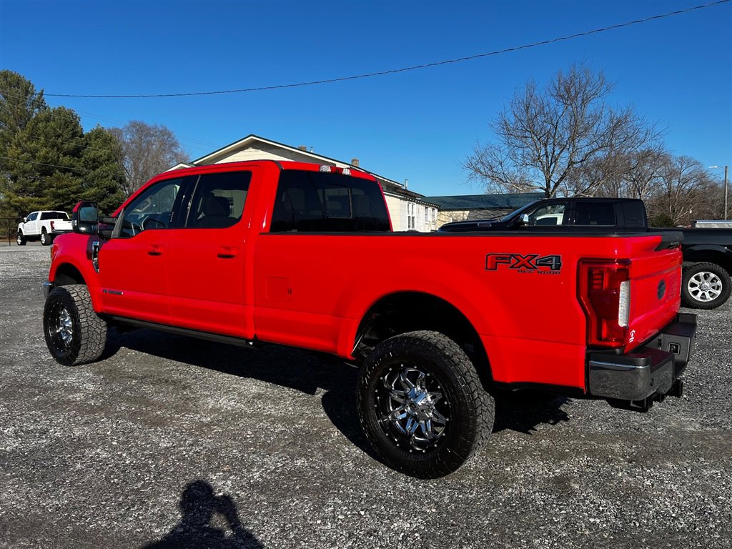 Used 2019 Ford F350 Lariat w/ Lariat Ultimate Package image 2