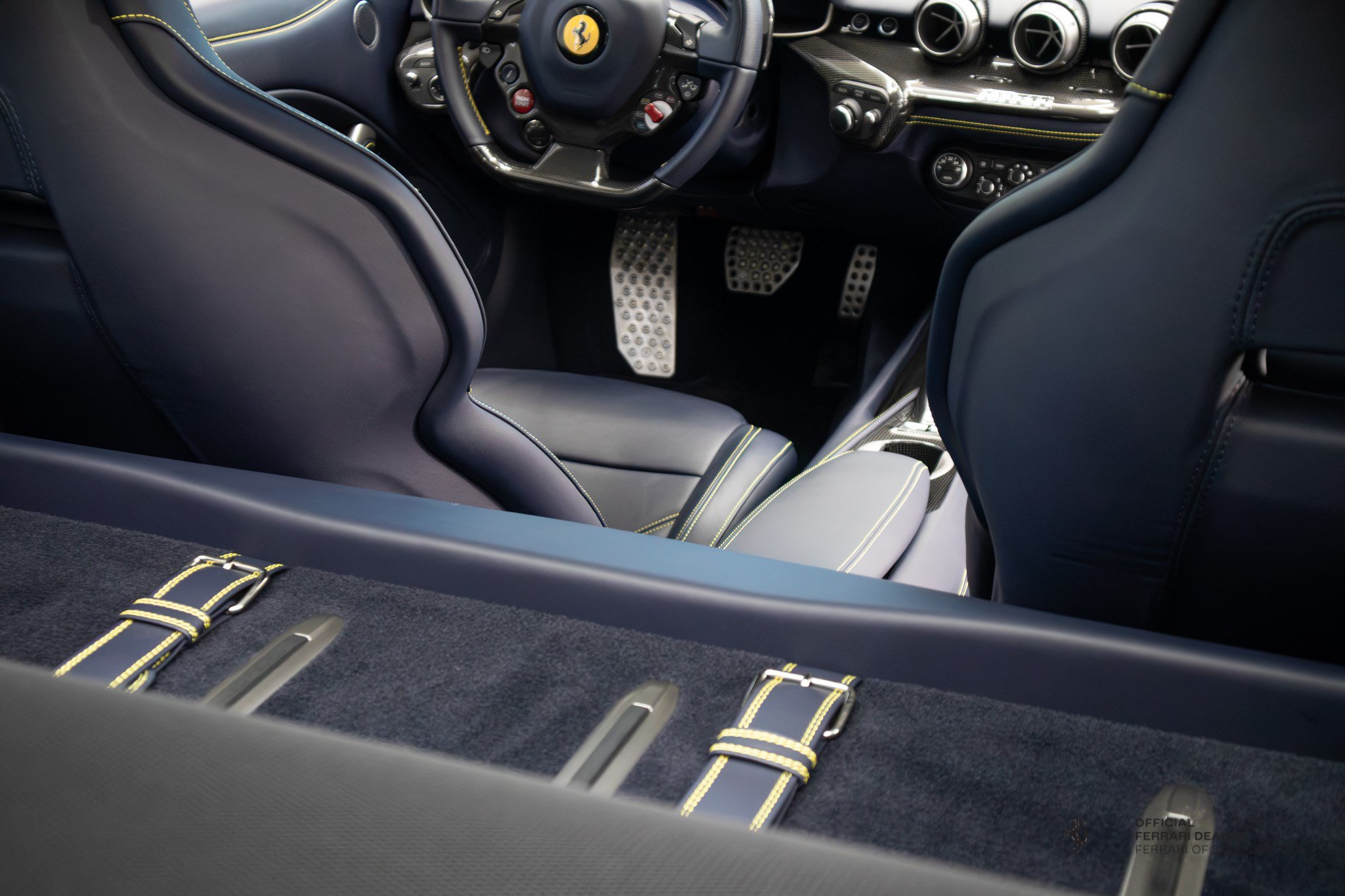 Used 2017 Ferrari F12 Berlinetta RWD image 6