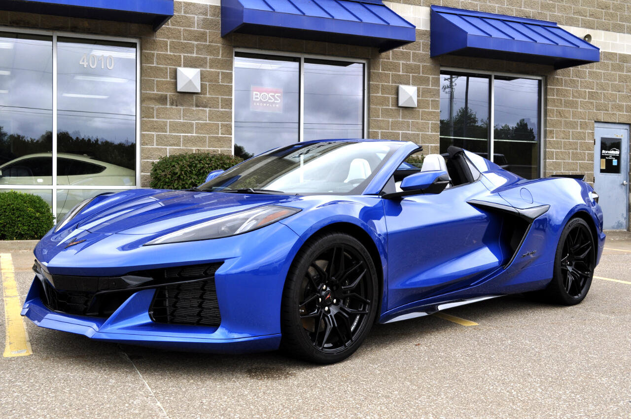 Used 2023 Chevrolet Corvette Z06 image 21