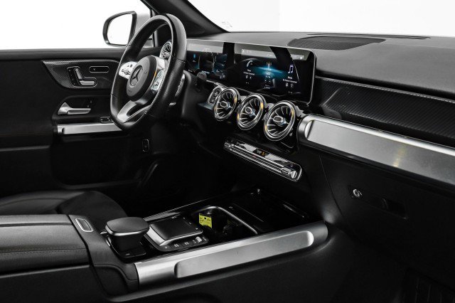 Used 2021 Mercedes-Benz GLB 35 AMG 4MATIC image 20