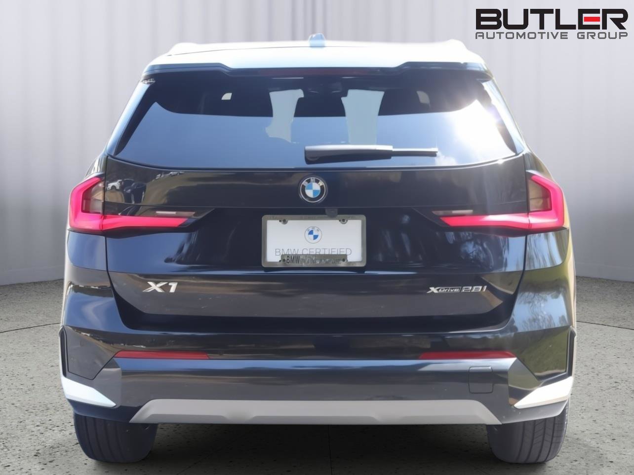 Used 2025 BMW X1 xDrive28i w/ Premium Package image 6