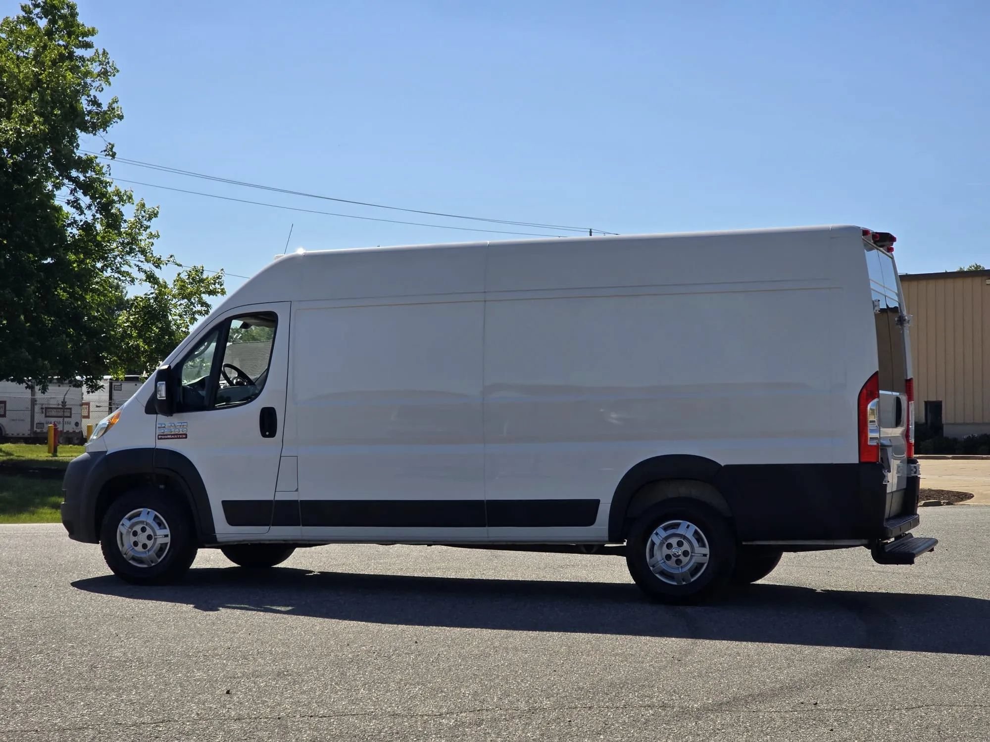 Used 2020 RAM ProMaster 3500 w/ Mopar Trailer Tow Group FWD image 17