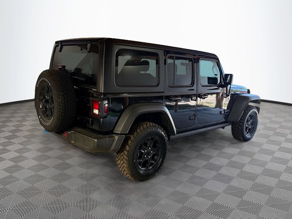 Used 2023 Jeep Wrangler Unlimited w/ Cold Weather Group AWD/4WD image 6