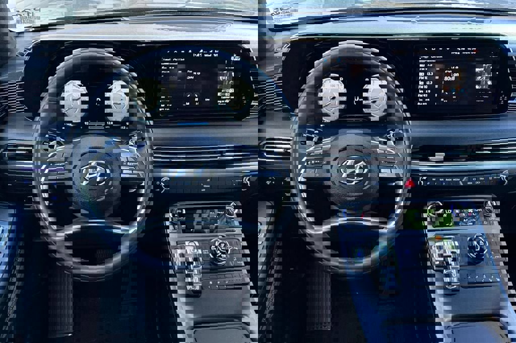 Used 2025 Hyundai Palisade Calligraphy image 12