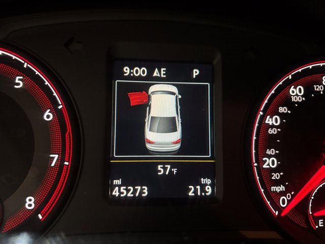 Used 2020 Volkswagen Passat 2.0T SEL image 20