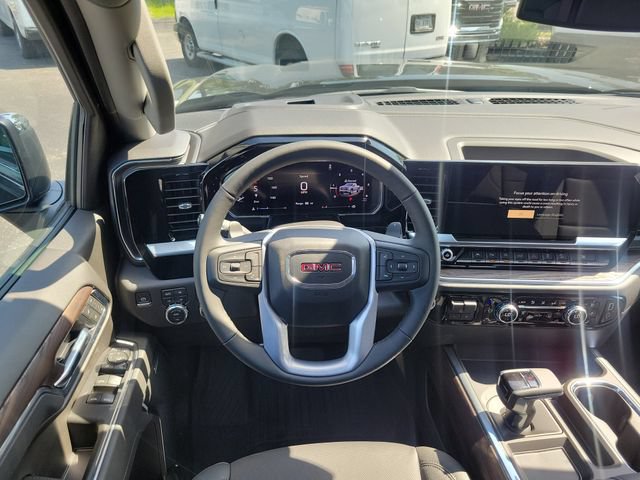 New 2026 GMC Sierra 1500 SLT w/ SLT Premium Plus Package AWD/4WD image 8