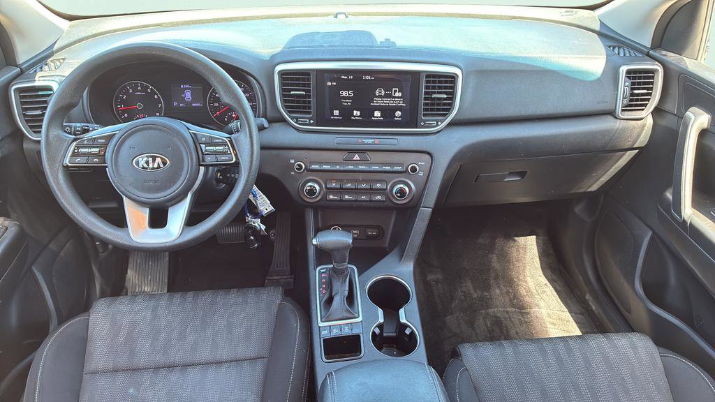Used 2020 Kia Sportage LX image 17