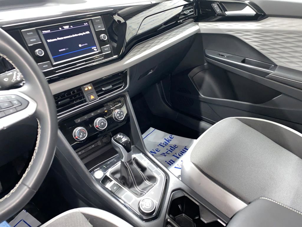 Used 2024 Volkswagen Taos S image 19