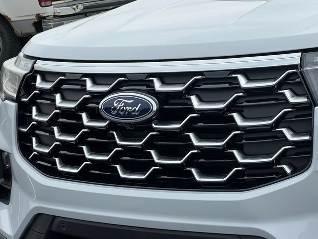 New 2026 Ford Explorer Platinum w/ LUX Leather Package AWD/4WD image 52