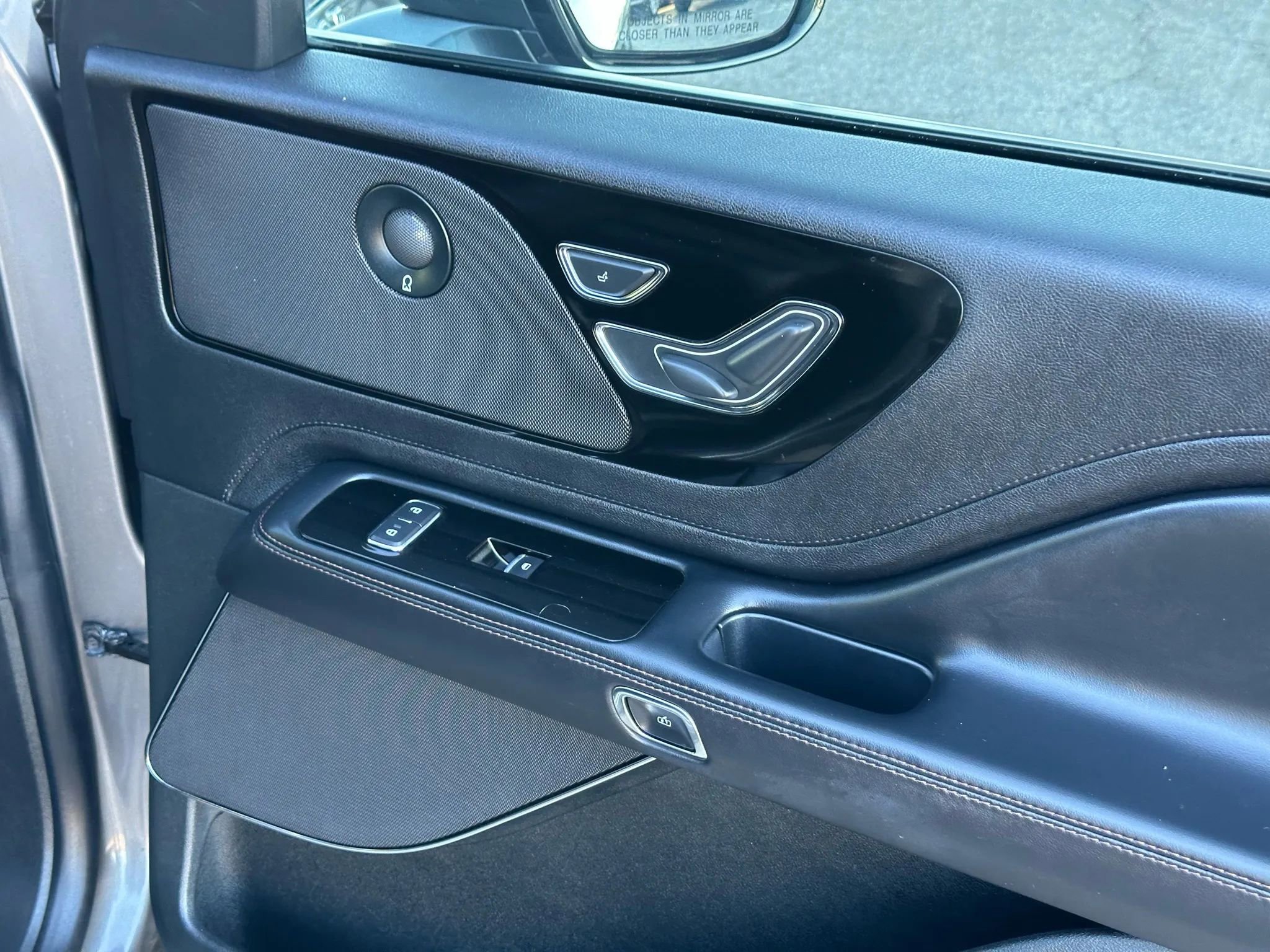 Used 2021 Lincoln Aviator Reserve w/ Equipment Group 208A image 22