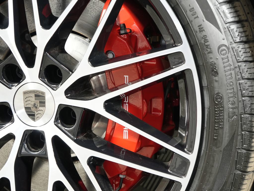 New 2026 Porsche Macan Turbo Electric image 41