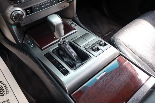 Used 2014 Lexus GX 460 w/ Premium Package AWD/4WD image 19