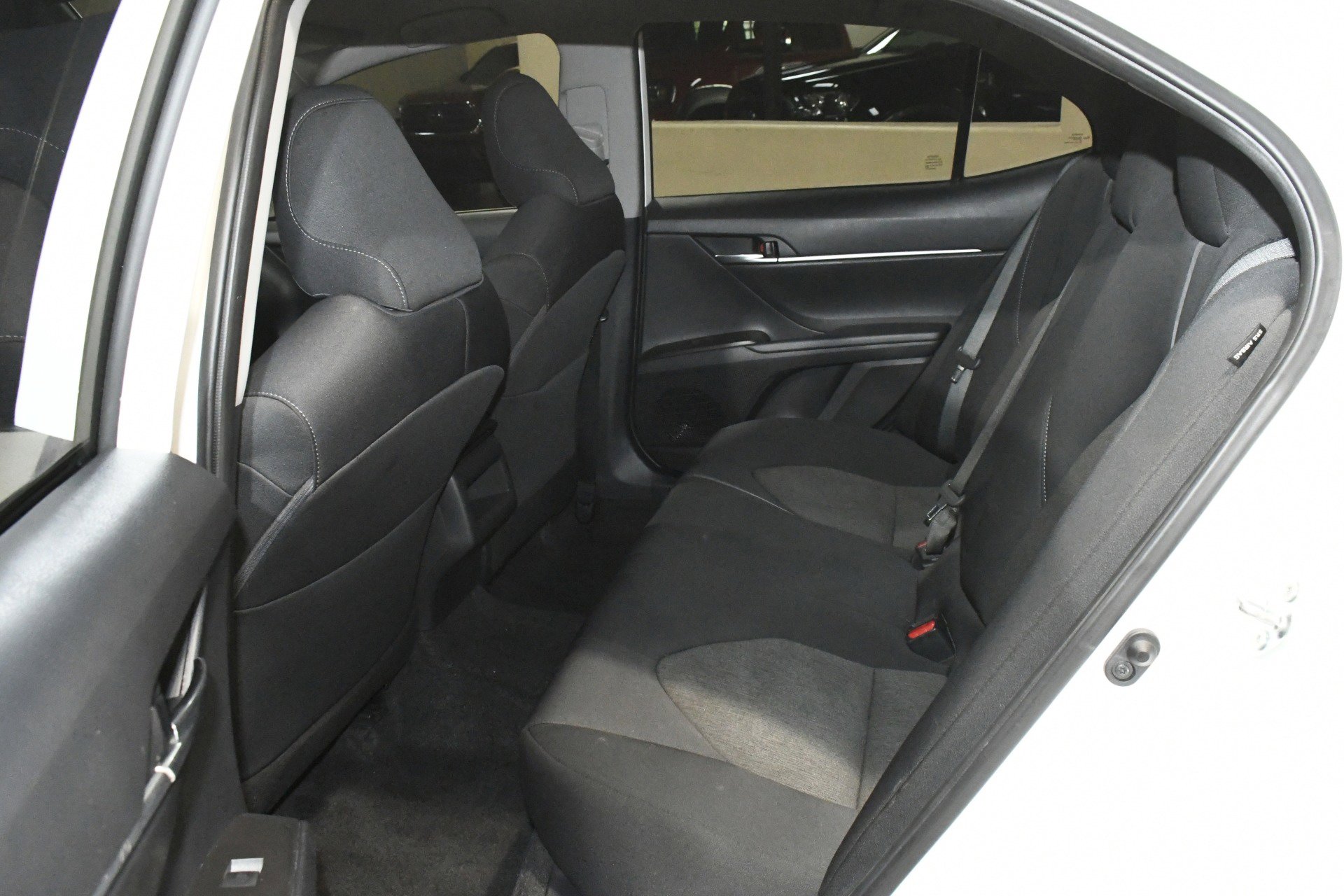 Used 2021 Toyota Camry LE image 49