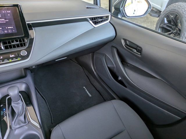 Used 2026 Toyota Corolla LE image 15