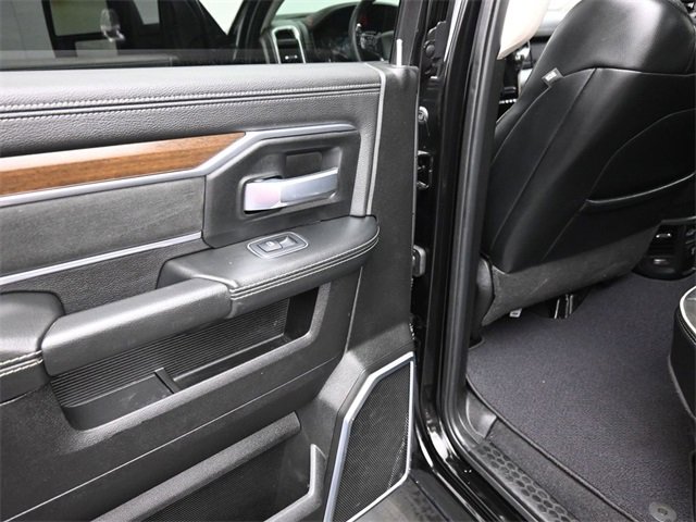 Used 2024 RAM 2500 Laramie image 19