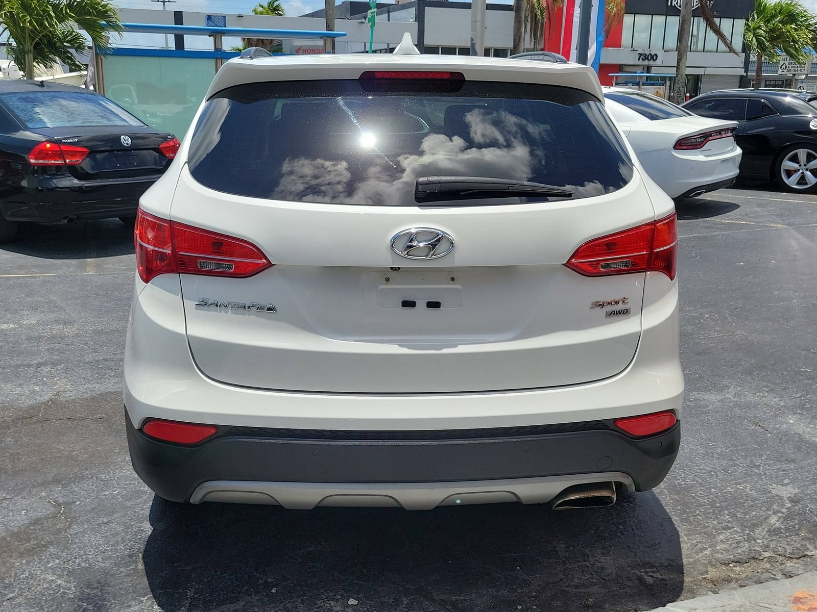 Used 2014 Hyundai Santa Fe Sport w/ Technology Package 04 AWD/4WD image 5