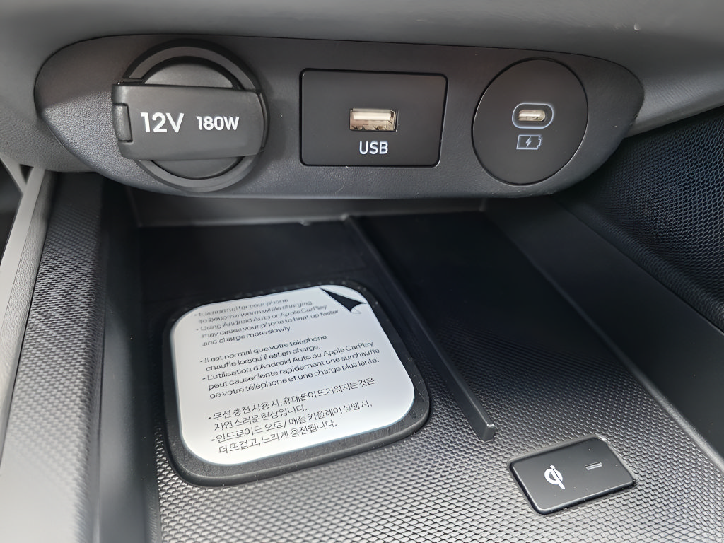 New 2026 Hyundai Elantra SEL Sport Premium FWD image 21