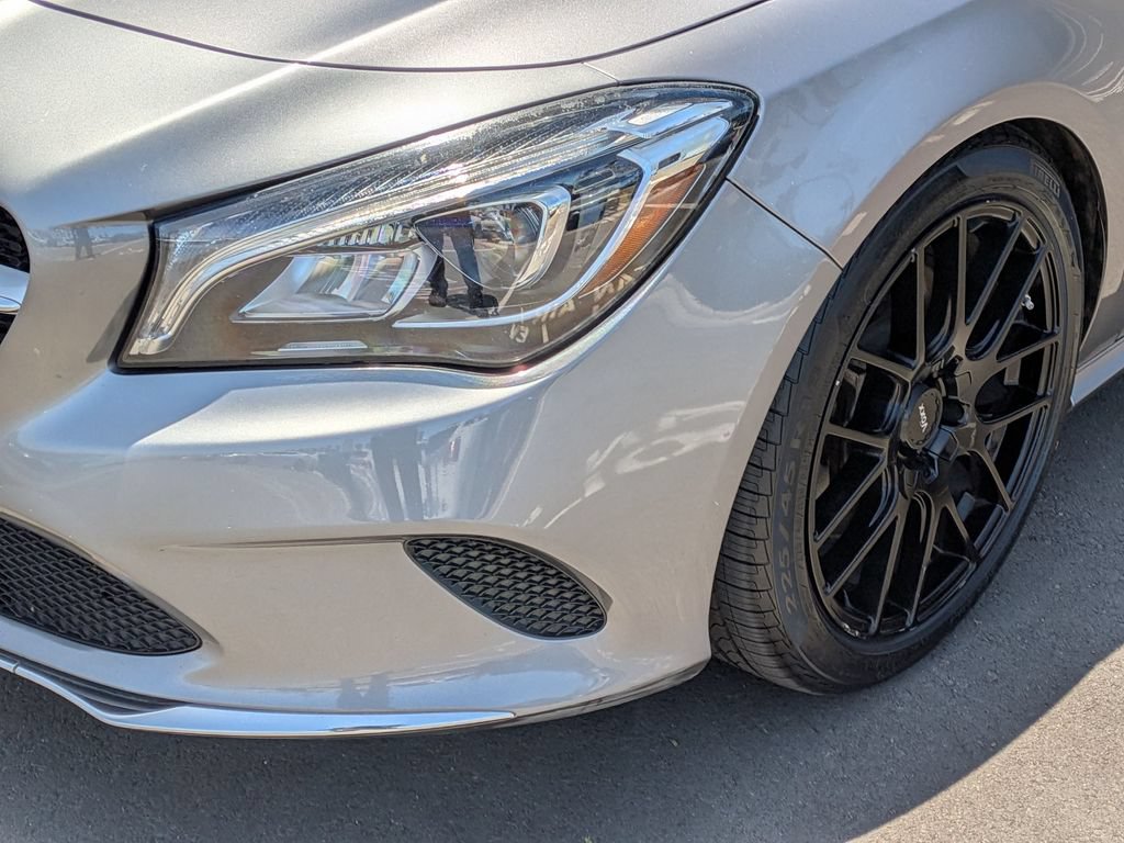Used 2018 Mercedes-Benz CLA 250 image 24