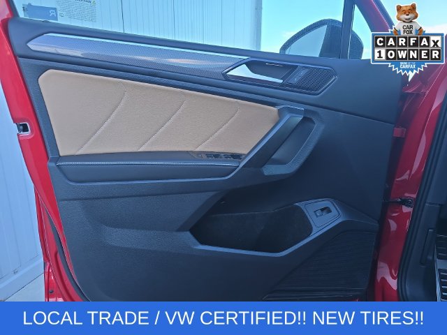 Used 2024 Volkswagen Tiguan SE R-Line FWD image 16