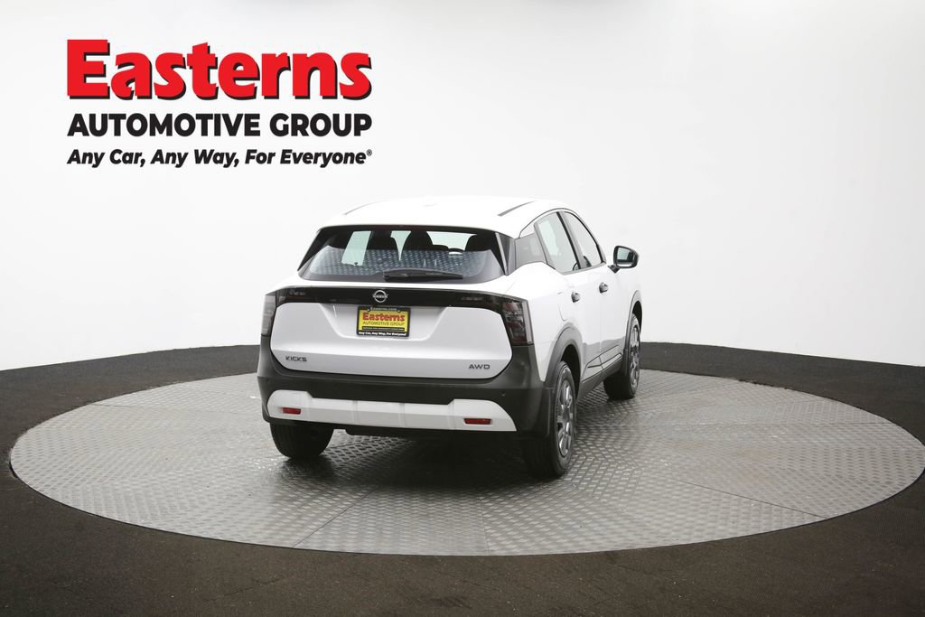Used 2025 Nissan Kicks S image 38