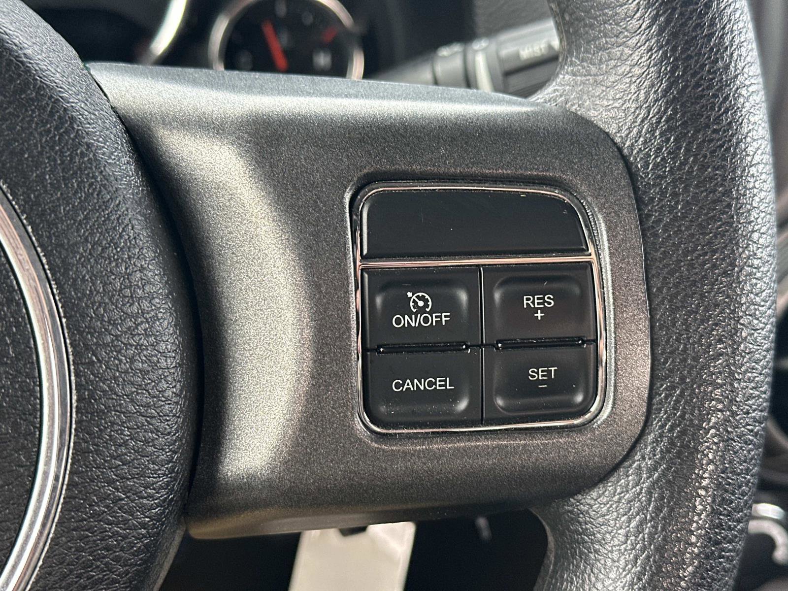 Used 2015 Jeep Wrangler Sport AWD/4WD image 22