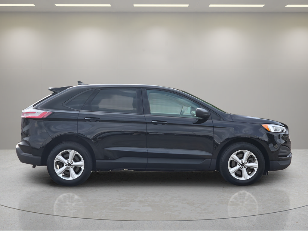 Used 2023 Ford Edge SE AWD/4WD image 9