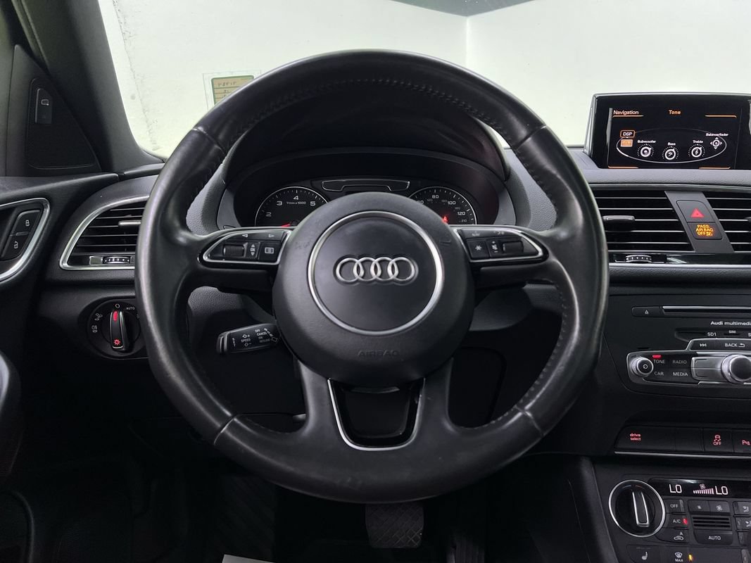Used 2018 Audi Q3 2.0T Premium Plus w/ Premium Plus Package AWD/4WD image 20