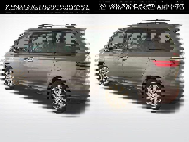 Used 2017 Toyota Sienna XLE w/ XLE Navigation Package AWD/4WD image 4