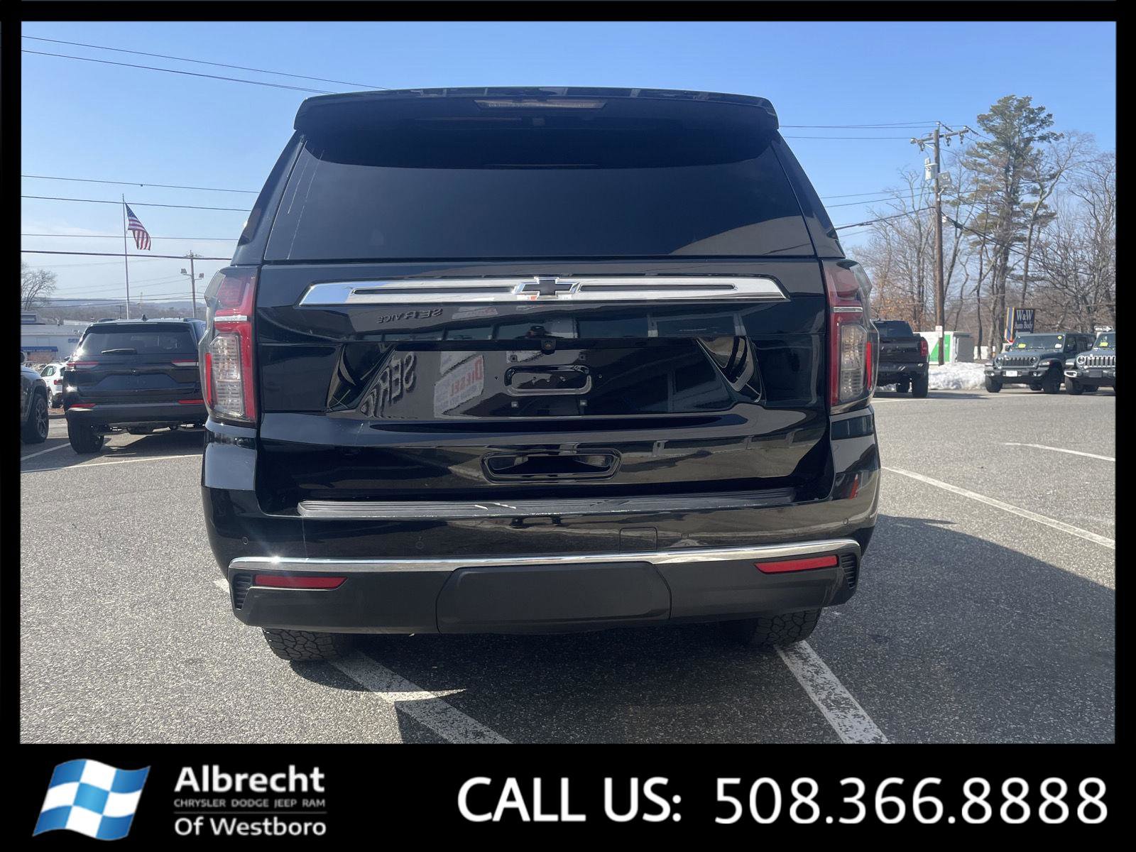 Used 2022 Chevrolet Tahoe LT w/ Luxury Package image 4