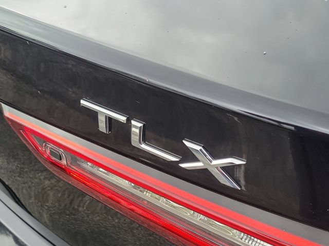 Used 2021 Acura TLX w/ Technology Package FWD image 5