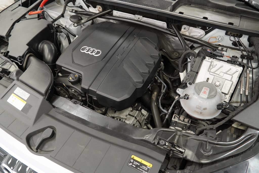 Used 2023 Audi Q5 2.0T Premium w/ Convenience Package AWD/4WD image 43