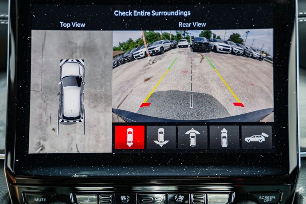 New 2025 Jeep Grand Cherokee Overland w/ Adv Protech Group III image 41