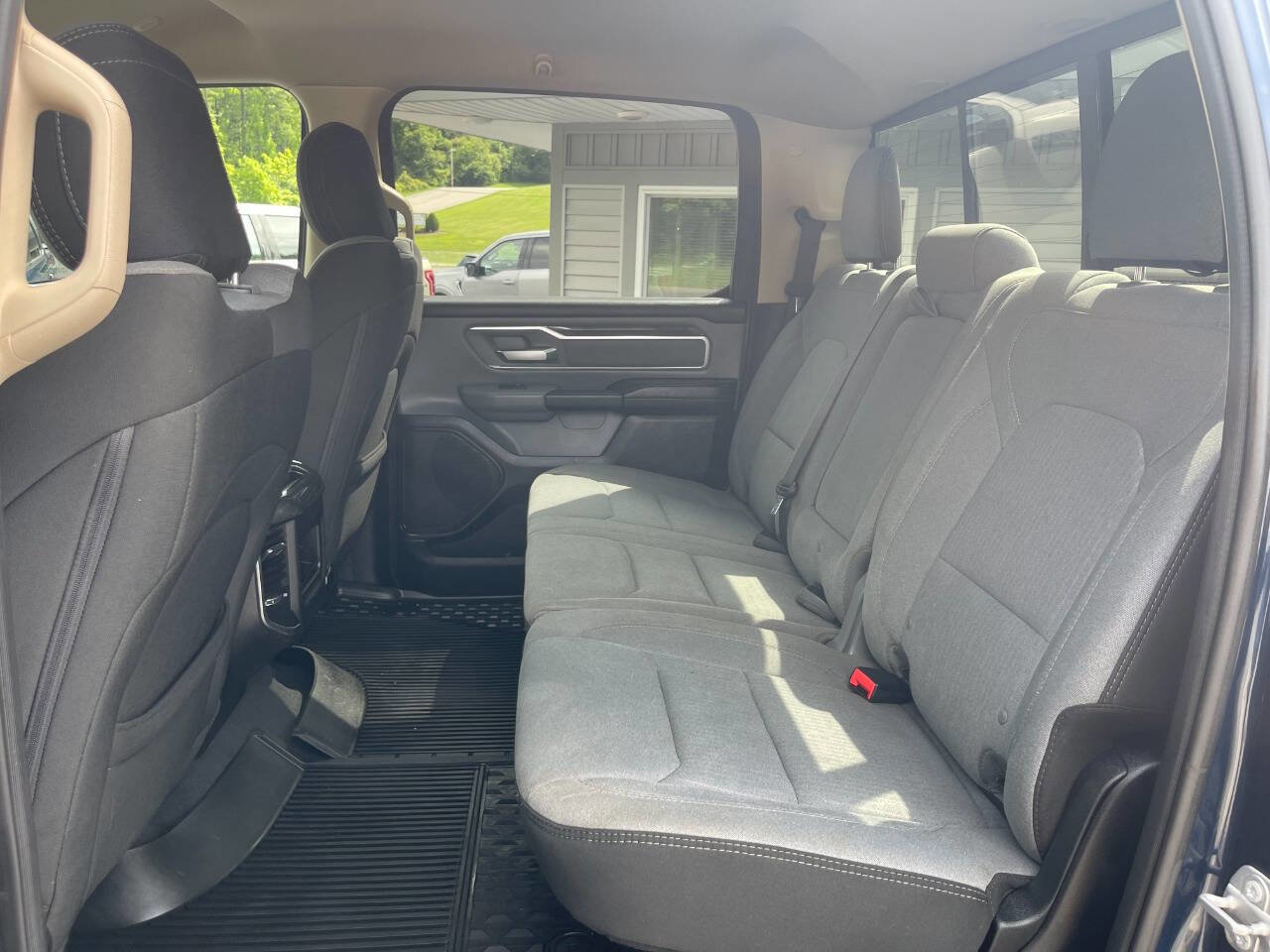 Used 2019 RAM 1500 Big Horn image 28