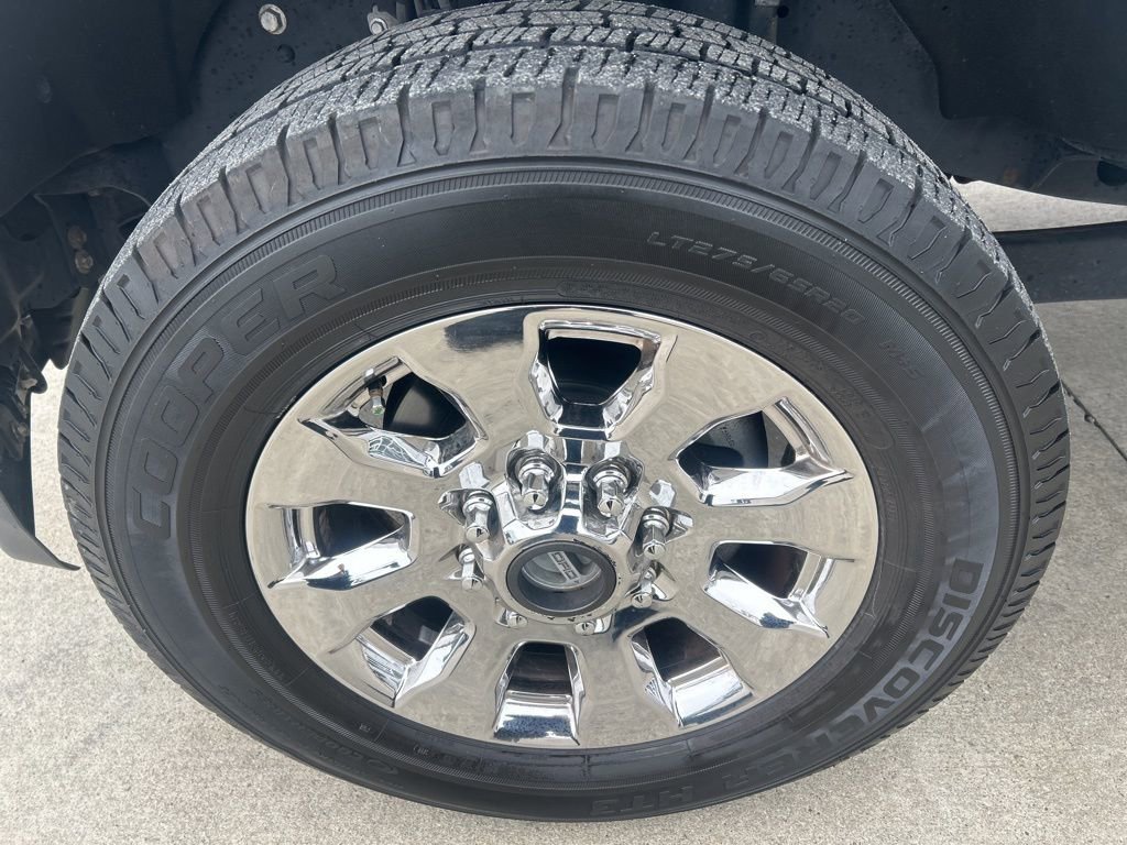 Used 2019 Ford F250 Lariat w/ Chrome Package image 28