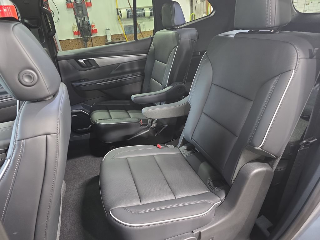 New 2027 Buick Enclave Preferred w/ Power Package FWD image 16