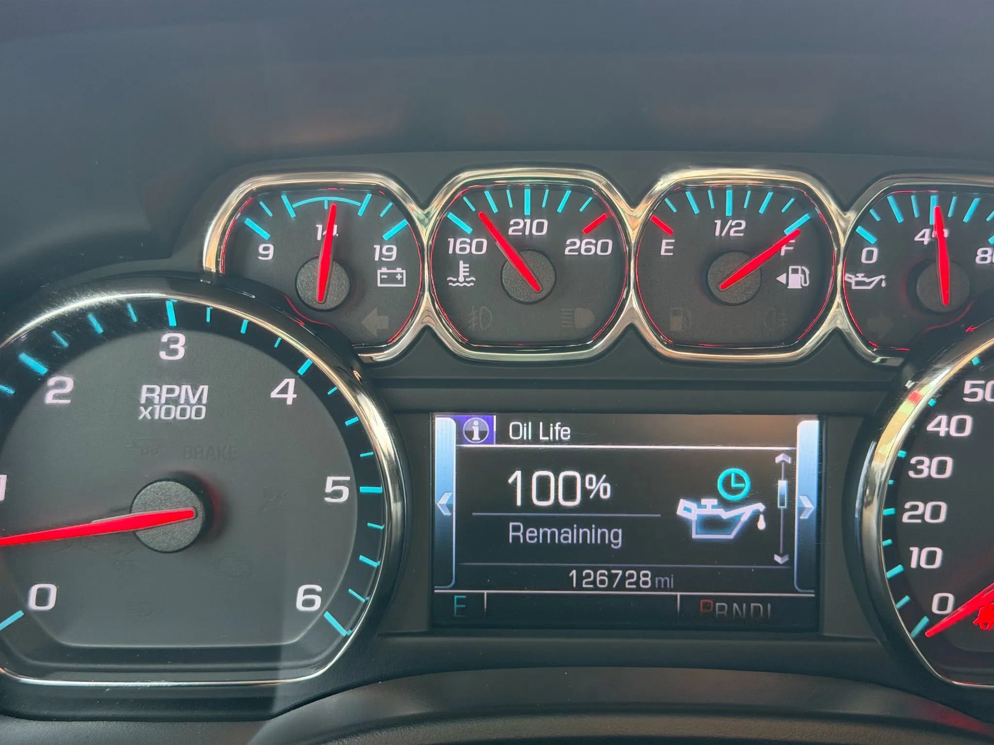 Used 2019 Chevrolet Suburban LT AWD/4WD image 24