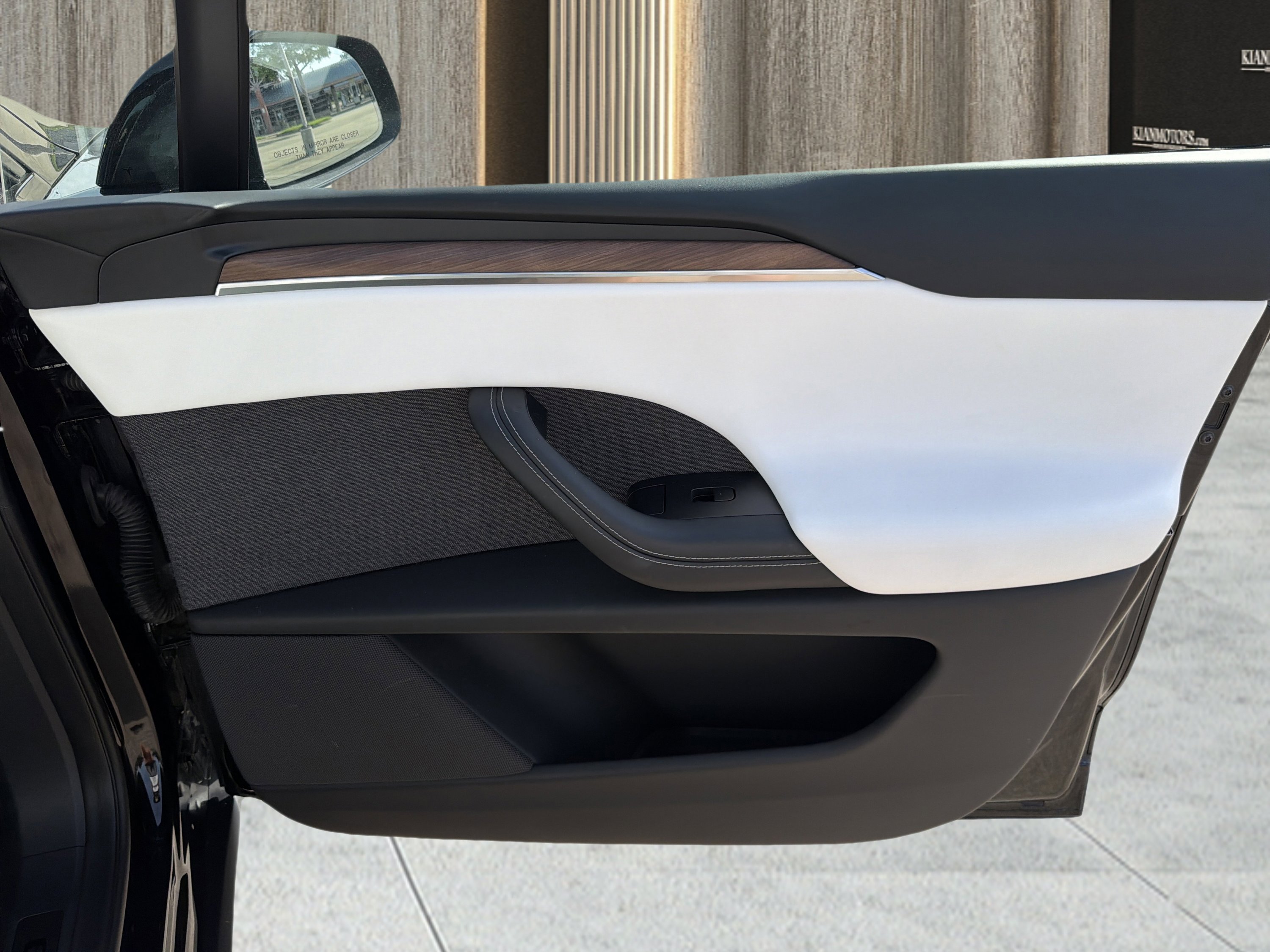Used 2023 Tesla Model X AWD/4WD image 60