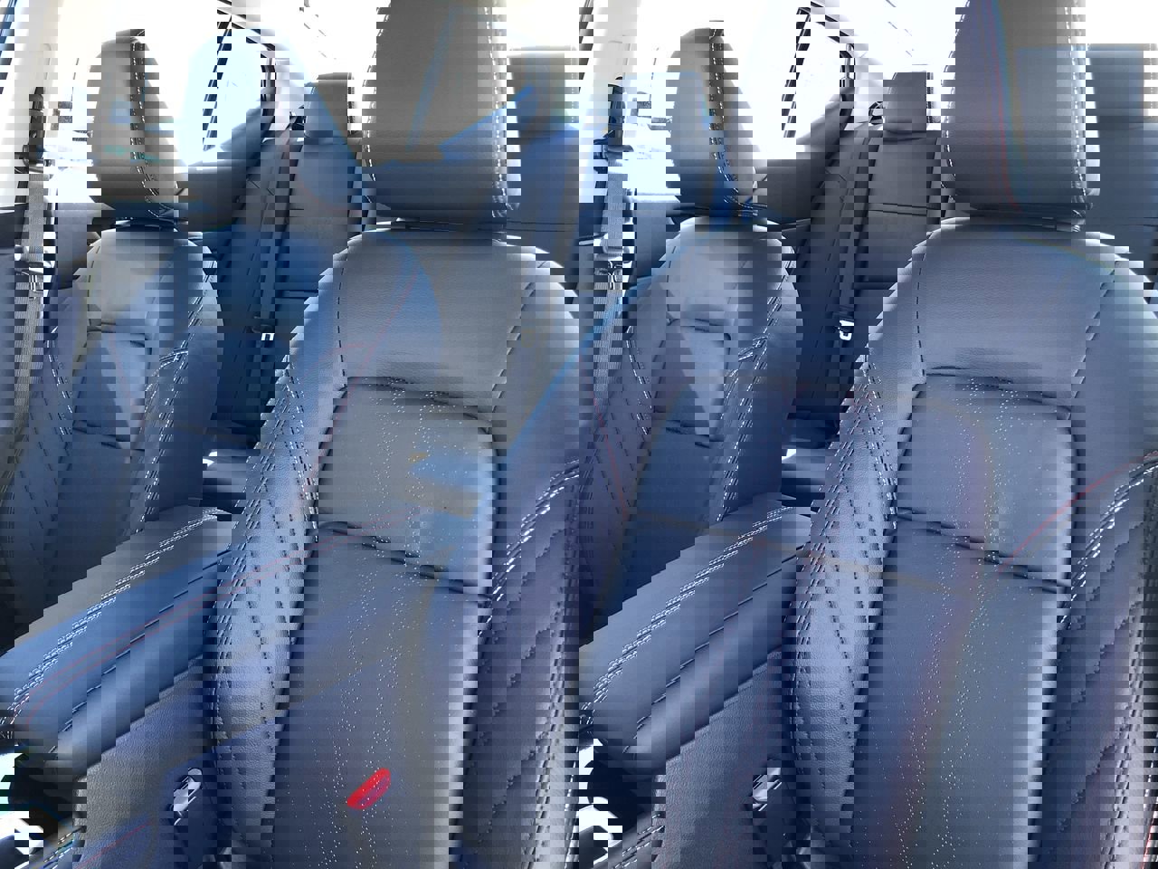 New 2025 Nissan Altima 2.5 SR w/ SR Premium Package image 22