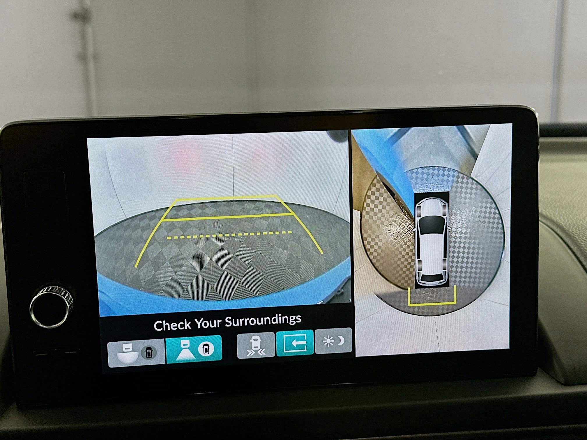 Used 2025 Honda Pilot TrailSport image 21