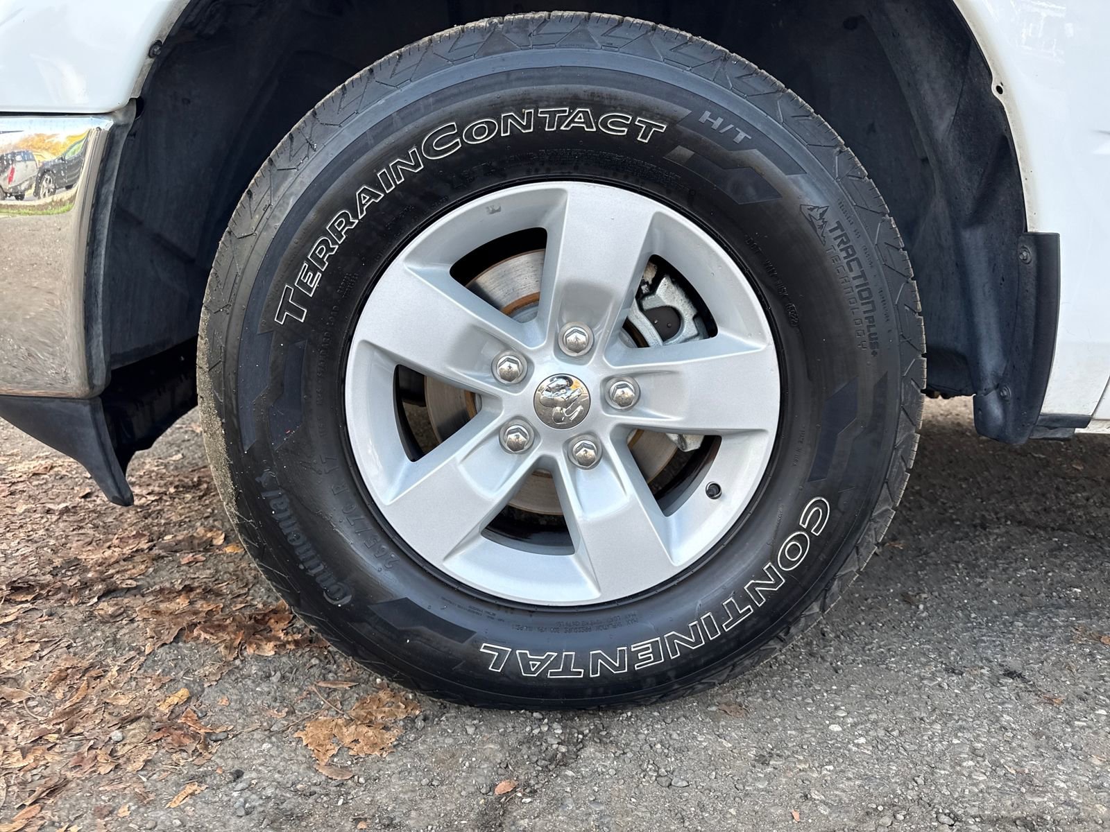 Used 2021 RAM 1500 Tradesman w/ Chrome Appearance Group image 27