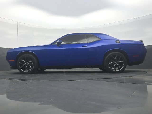 Used 2021 Dodge Challenger SXT w/ Driver Convenience Group RWD image 28