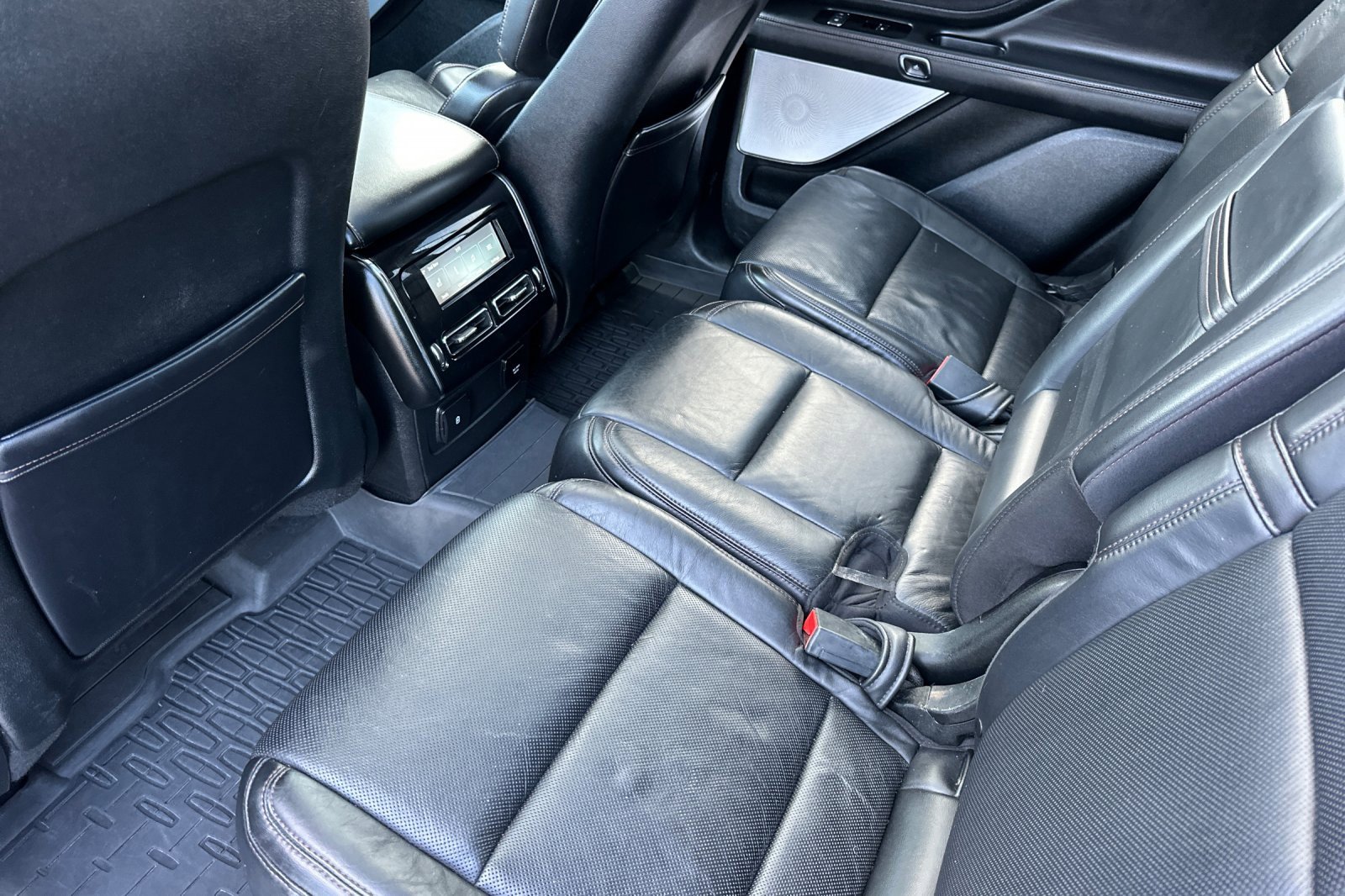 Used 2020 Lincoln Aviator Grand Touring w/ Equipment Group 301A image 12