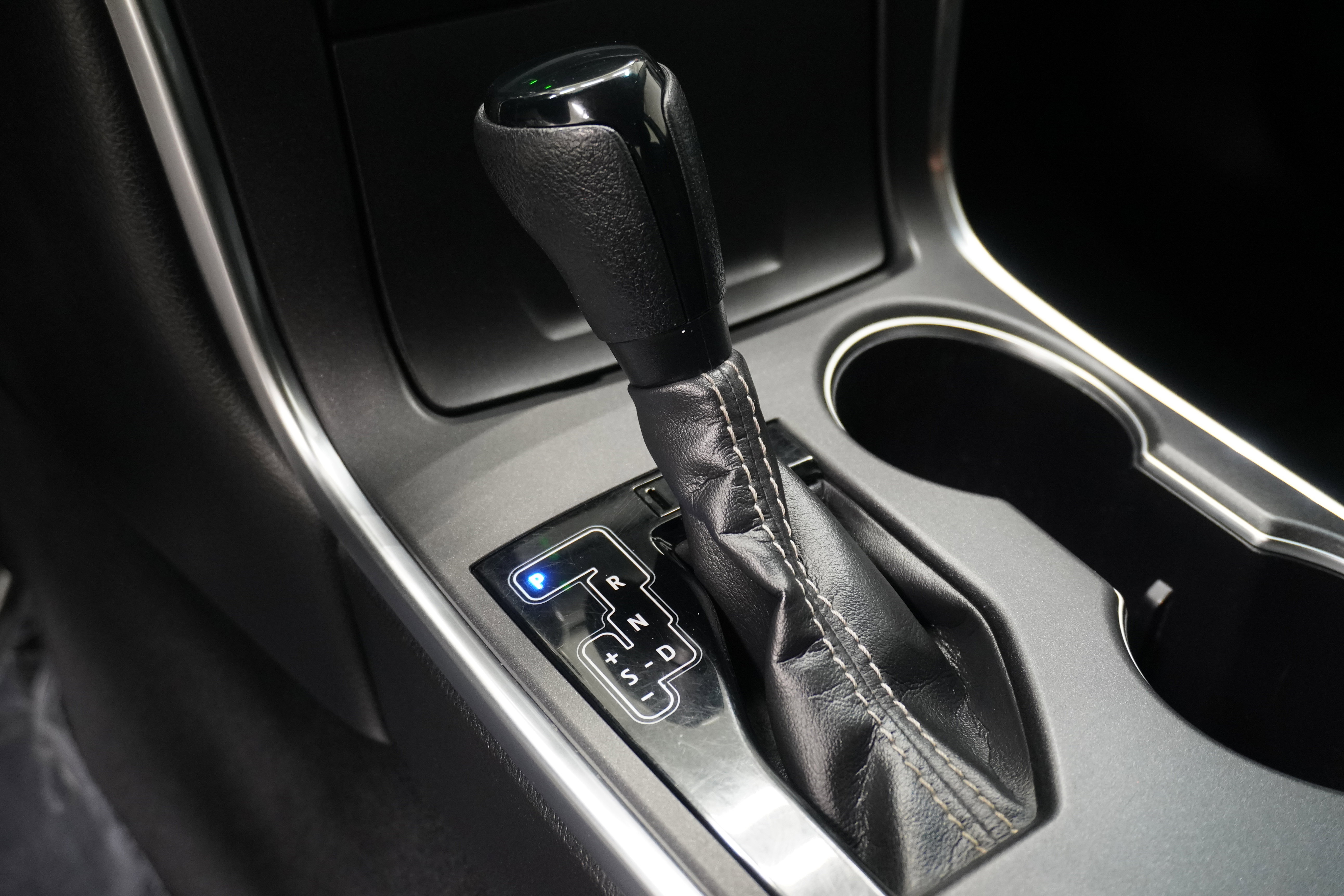 Used 2017 Toyota Camry LE FWD image 19