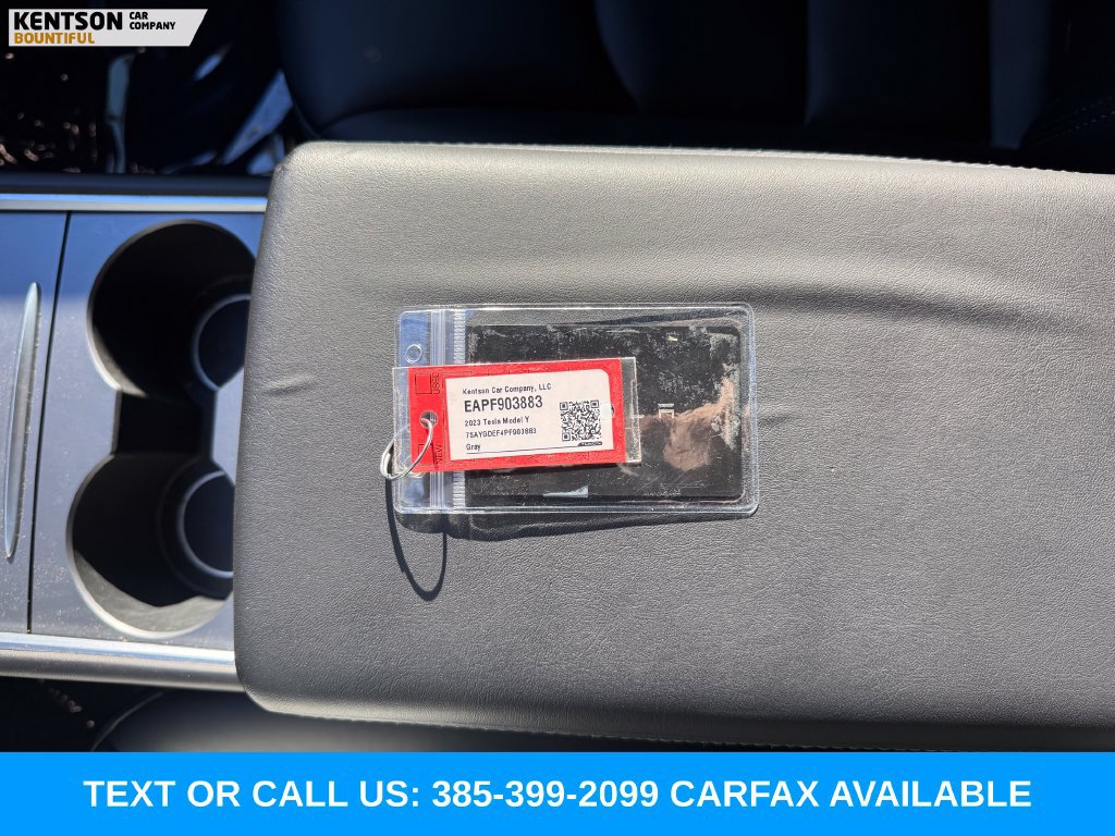 Used 2023 Tesla Model Y Performance AWD/4WD image 35