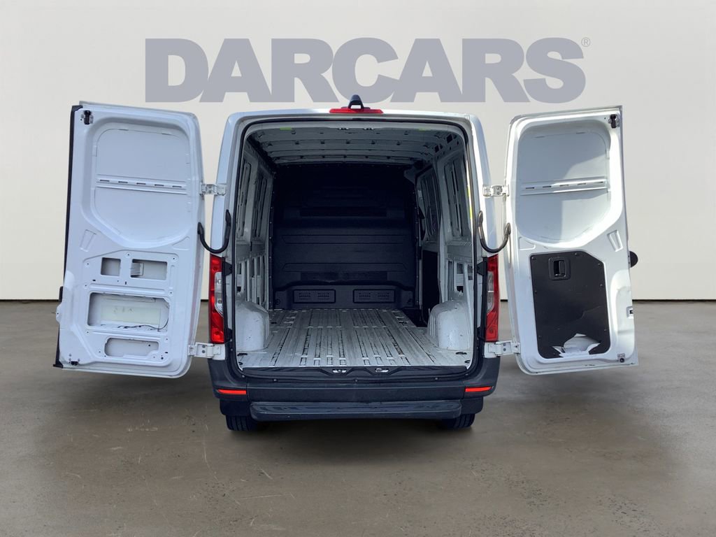 Used 2019 Mercedes-Benz Sprinter 144 Cargo image 14